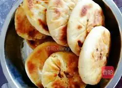 Illustration of how to make country vermicelli cabbage pie 8