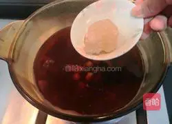 Red Bean and Lotus Seed Soup Recipe Illustration 9