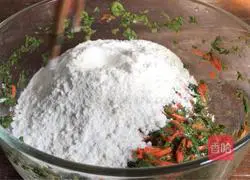 Illustration of how to make soft carrot cake 5