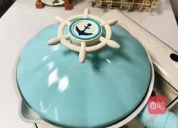 Watermelon Coconut Recipe Illustration 4