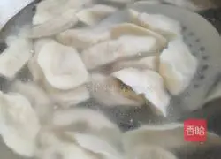 Illustration of how to make pumpkin and pork dumplings 18