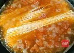 Illustration of tomato and egg braised noodles 11