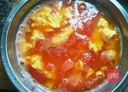 Illustration of how to make tomato and egg noodles 11