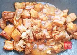 Illustration of how to make sauce-flavored beef 7