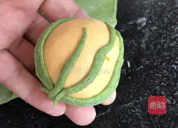 Illustration of how to make icing on the cake 11