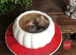 Illustration of how to make healthy and slimming white fungus soup 13