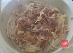 Golden soup and fat beef Illustration of how to do it 8