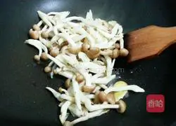 Illustration of how to make three fresh tofu soup 4