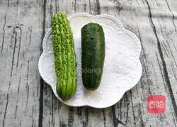 Illustration of how to make cool bitter melon drink 1