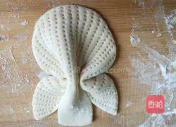 Milk-flavored bird steamed buns recipe 10