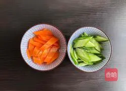 Illustration of how to make cold yuba 2