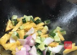 Illustration of how to make fried chicken with pineapple 11