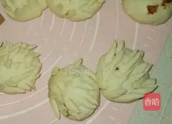 Illustration of how to make colorful steamed buns 8