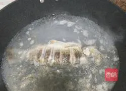 Illustration of how to make crucian carp tofu soup 6