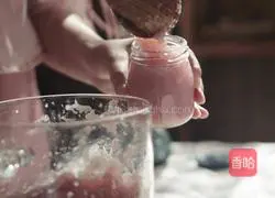 Illustration of how to make peach horse Malay 3