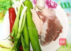 Illustration of how to make stir-fried pork 1