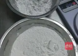 Shrimp dumplings, rice dumplings, and chicken comb dumplings Illustration of how to make chicken comb dumplings 1