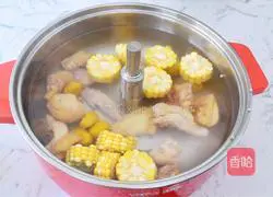 Corn chestnut chicken soup recipe 3