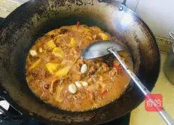 Illustration of the family version of large plate chicken 5