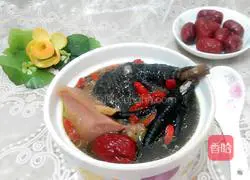 Illustration of how to make Durian Shell Black Chicken Soup 8 
