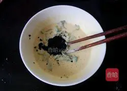 Illustration of how to make mint egg pancake 7