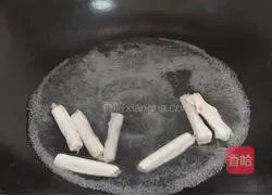 Illustration of Yan Dumplings and Bean Soup 2