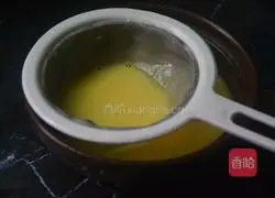 Illustration of how to make steamed oyster custard 3