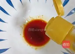 Illustration of how to make sausage and egg noodles 3