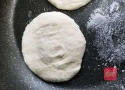 Illustration of homemade fire-roasted buns 7