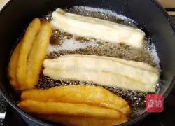 Illustration of how to make fried dough sticks 8