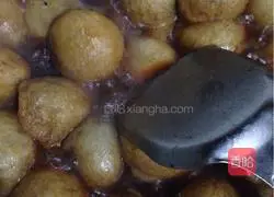 Illustration of how to stuff meat with oily gluten 7