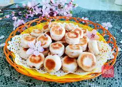 Illustration of how to make cranberry yam pancakes (strengthening the spleen and stomach) 13