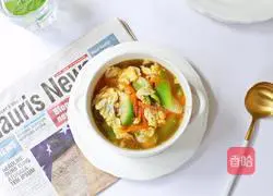 Illustration of how to make shrimp skin and loofah soup 10