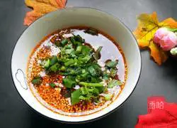 Illustration of how to make cold cucumbers and peppers 15