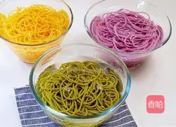 Illustration of how to make low-calorie summer cold noodles 7