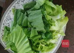 Illustration of how to make fresh and sweet mud fish mustard soup 3