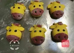 Illustration of how to make pumpkin and cow bean paste buns 13