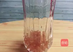 Illustration of how to make pearl cold brew coffee 8