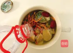 For one person | Illustration of how to make abalone, cordyceps and flower stewed in chicken soup 6