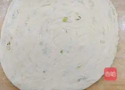 Illustration of making dough scallion pancake 5