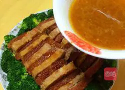 Illustration of how to make taro braised pork 16