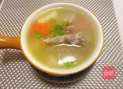 Illustration of how to make pork ribs, yam and carrot soup 8