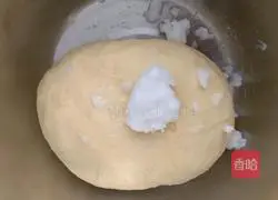 Tangzhong Raisin Toast Recipe Illustration 7