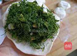 Illustration of how to make fennel and egg pie 9