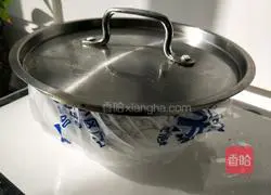 Illustration of how to make steamed buns stuffed with chives 4