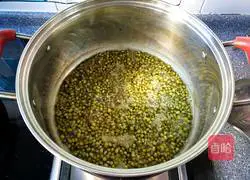 Illustration of how to make mung bean paste 2