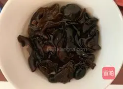 Illustration of home-style corn ribs soup 3