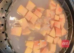 Illustration of how to make fermented white fungus and papaya soup 7
