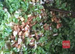 Illustration of how to make beans, spring bamboo shoots, and pork dumplings 8