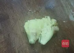 Illustration of how to make pig's feet and soybean soup 5